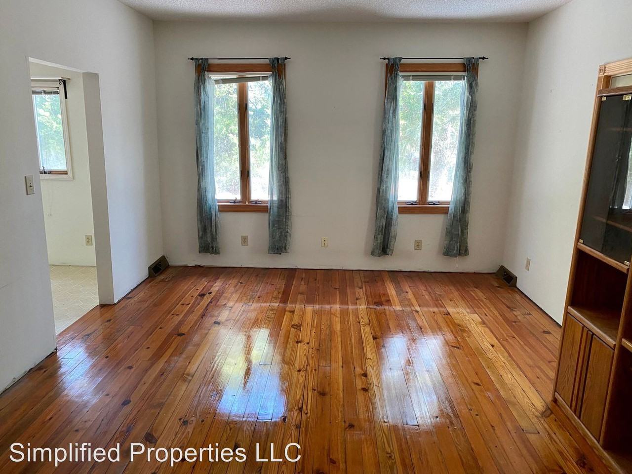 2808 Brooks Street - Photo 3 of 12