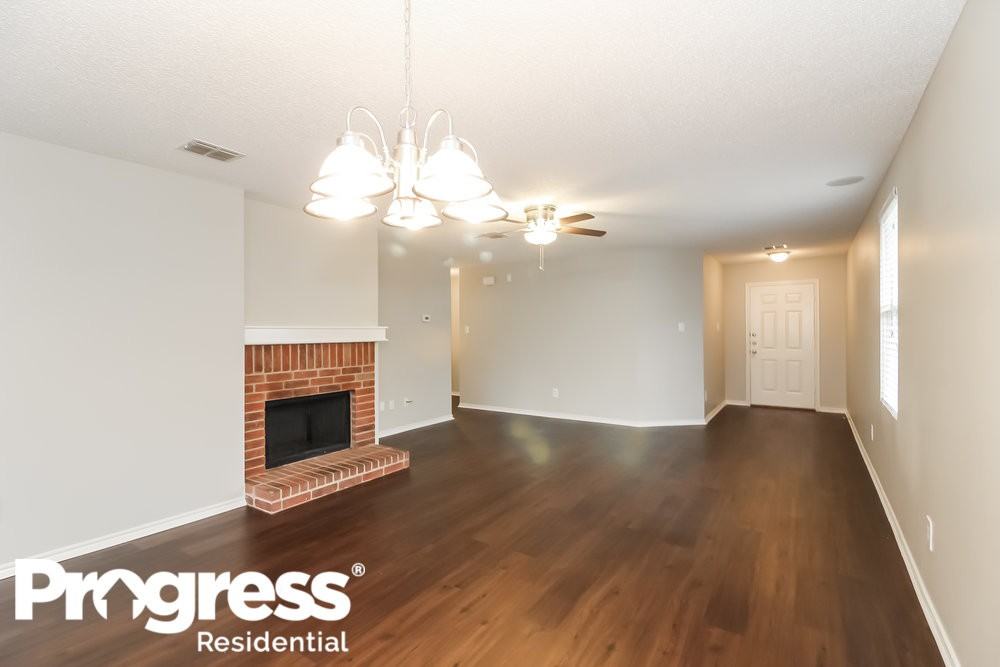 3129 Coolwood Ln - Photo 3 of 15