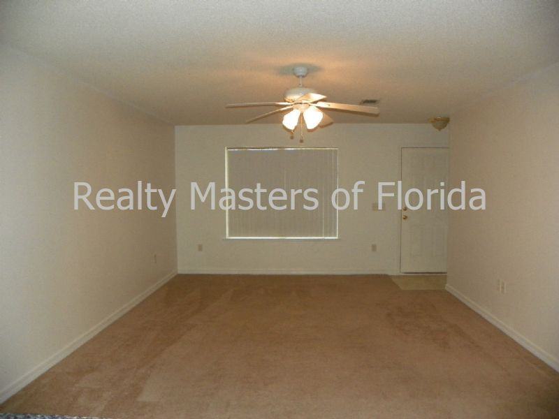 1077 Antigua Cir - Photo 3 of 14