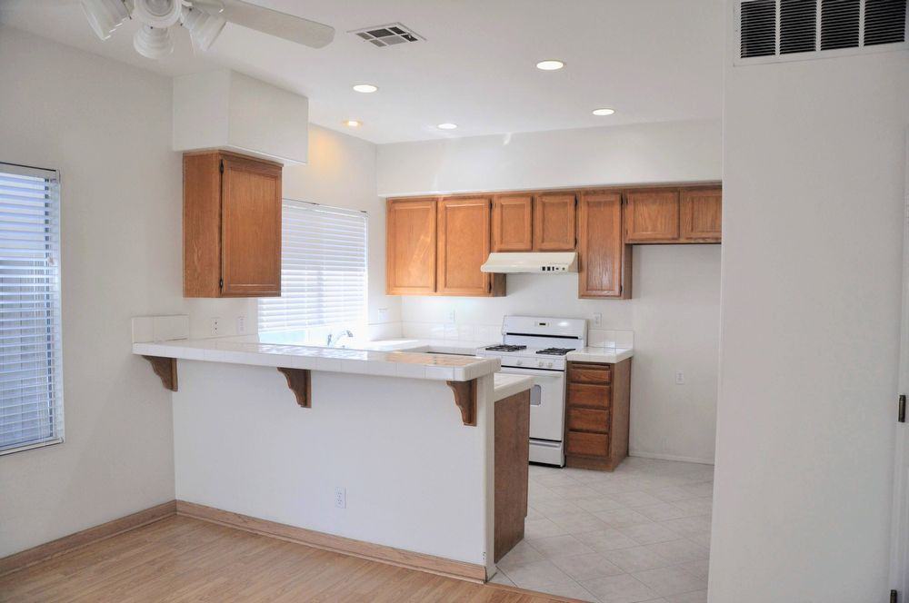 1729 Sunflower Ave #A - Photo 3 of 26