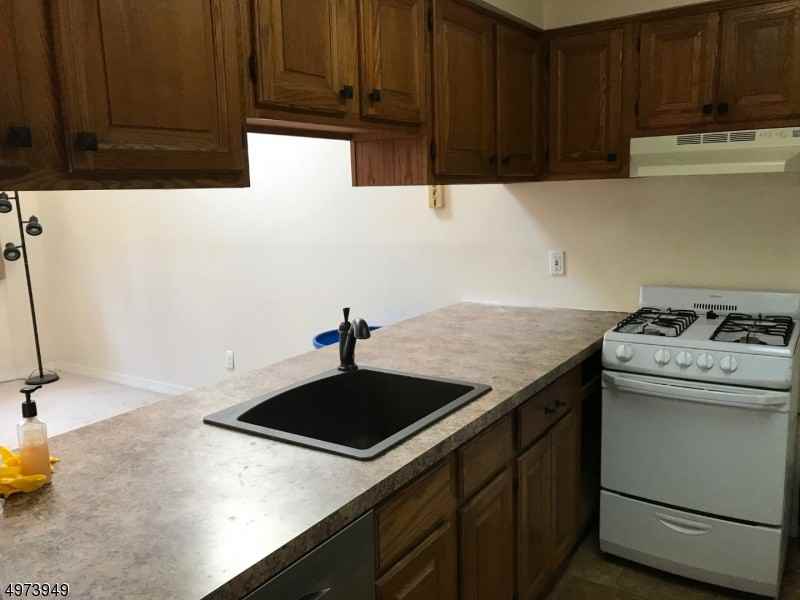 1 Telemark Dr Unit 10 - Photo 2 of 9