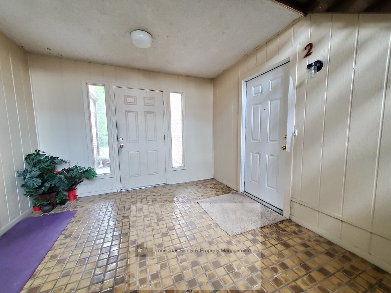 1701 Kirk Avenue #2 - Photo 3 of 33