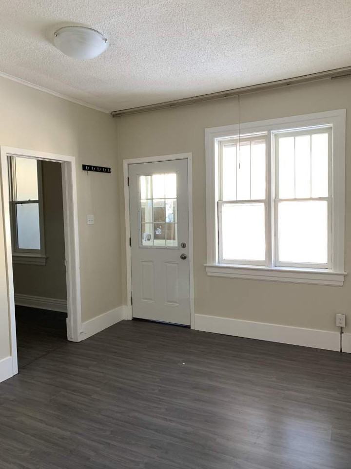Alexander Avenue - Photo 2 of 10