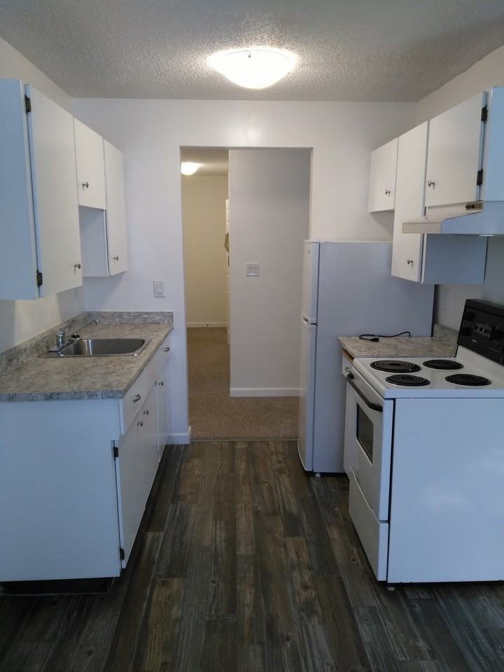 3142 Cedar Hill Road - Photo 2 of 8