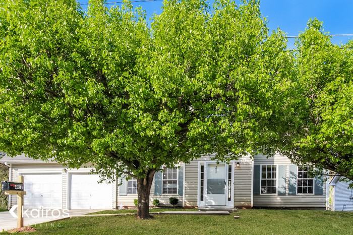 4012 Waldrop Hills Drive - Photo 2 of 16