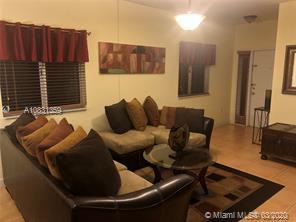 4143 Northeast 9th Street - Photo 5 of 13