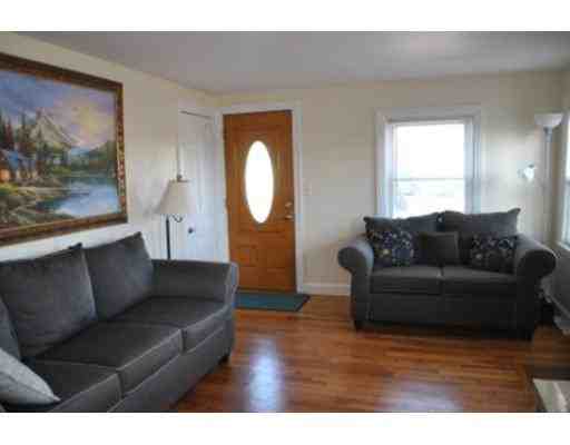 49 Deerfield Street #49 - Photo 3 of 18