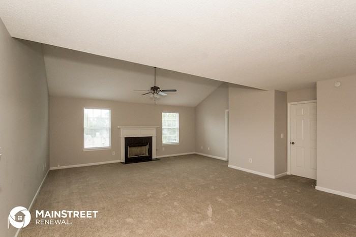 1930 Boulder Gate Drive - Photo 3 of 15