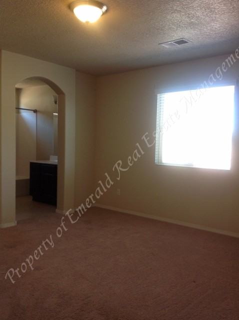 1145 San Augustin Dr - Photo 3 of 33