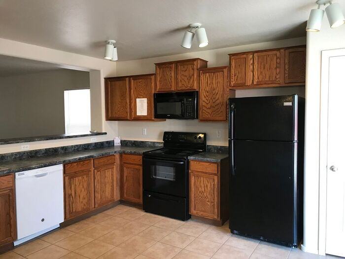 11580 West Duran Avenue - Photo 2 of 17