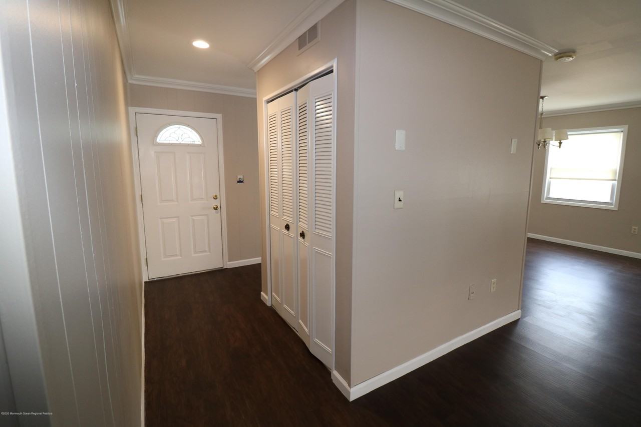 44 Brookview Lane - Photo 2 of 27