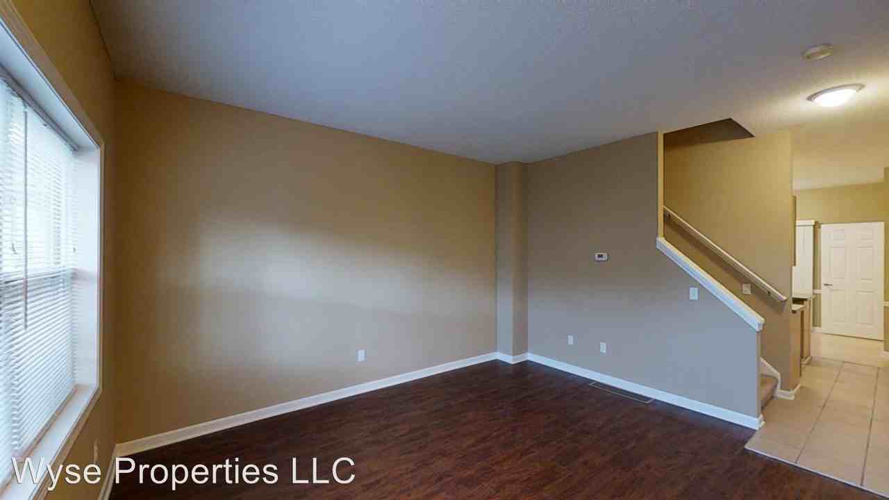 Holly's Vineyard 679 Skinnersville Rd. - Photo 3 of 17