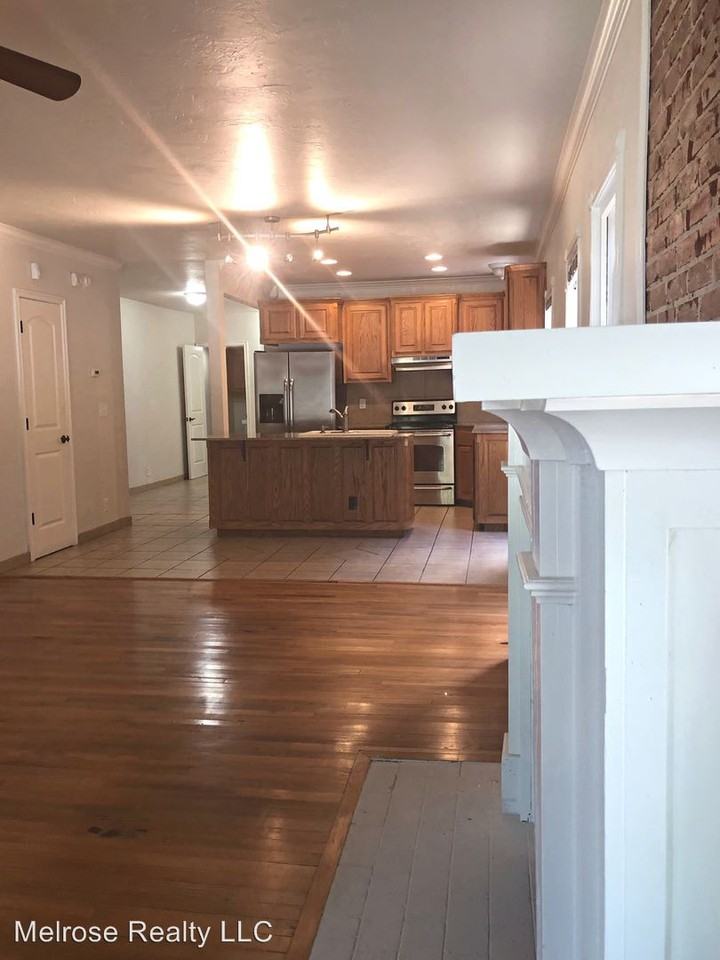 112 Nw 16th St - Photo 3 of 15