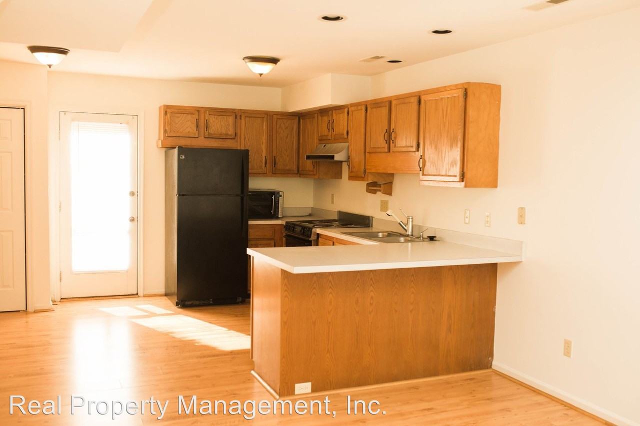 281 Autumn Grove Ct - Photo 2 of 11