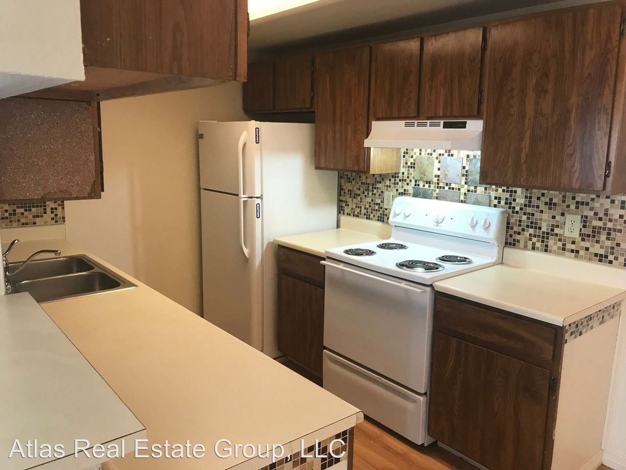 862 S Uravan Ct - Photo 2 of 24