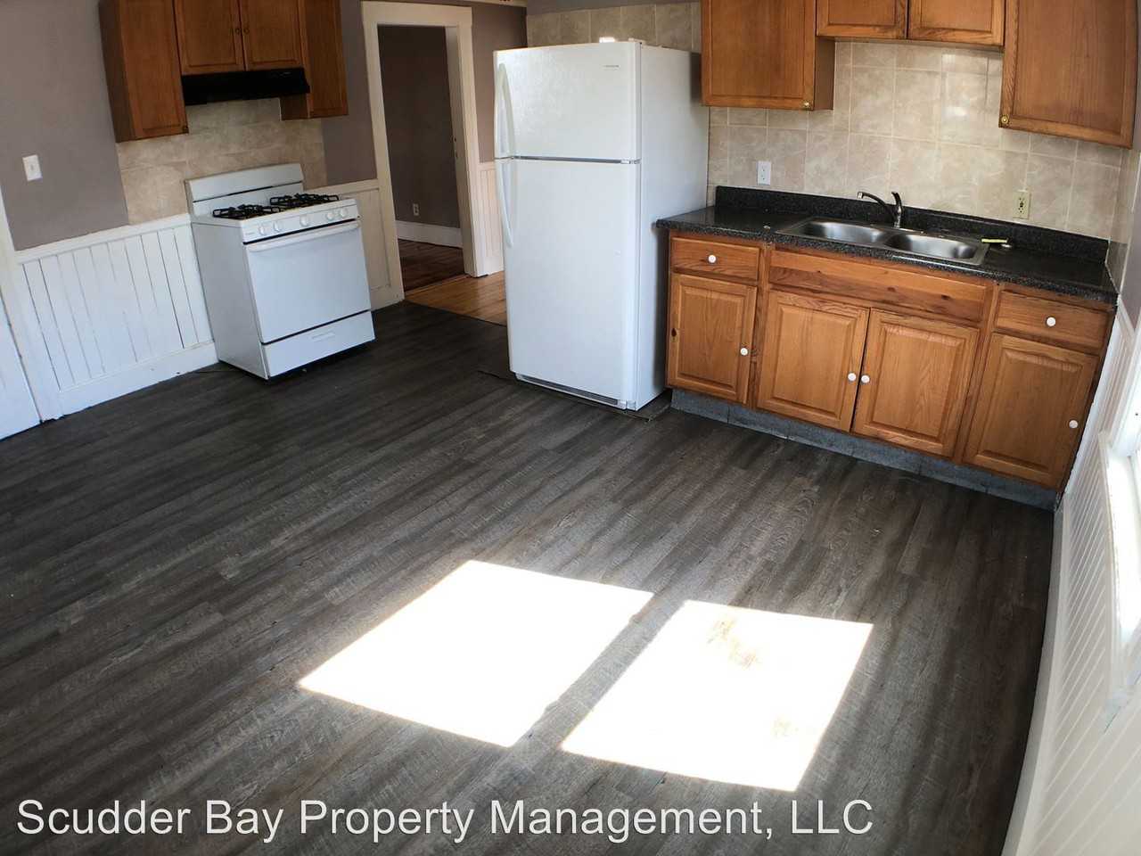 17-18 Crystal St - Photo 2 of 15