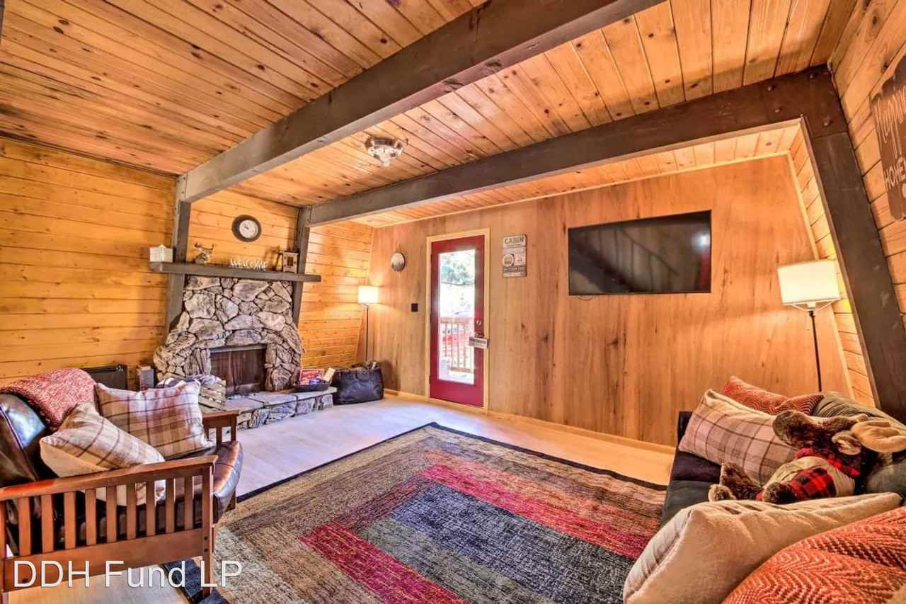 222 Angeles Blvd, Big Bear City, CA 92314 2 Bedroom Apartment for