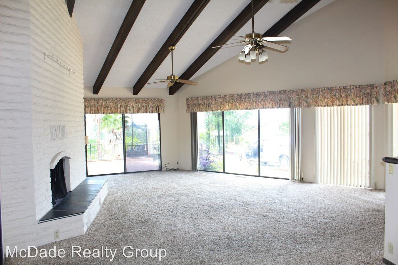 2801 E Mission Rd - Photo 2 of 6