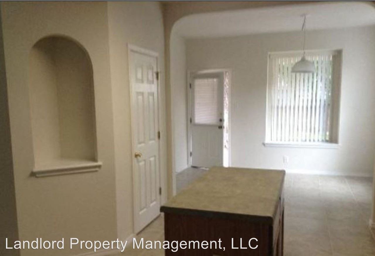 15842 Drexel Run - Photo 3 of 4