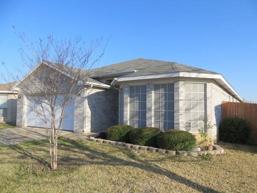 2416 Kelton St - Photo 2 of 15