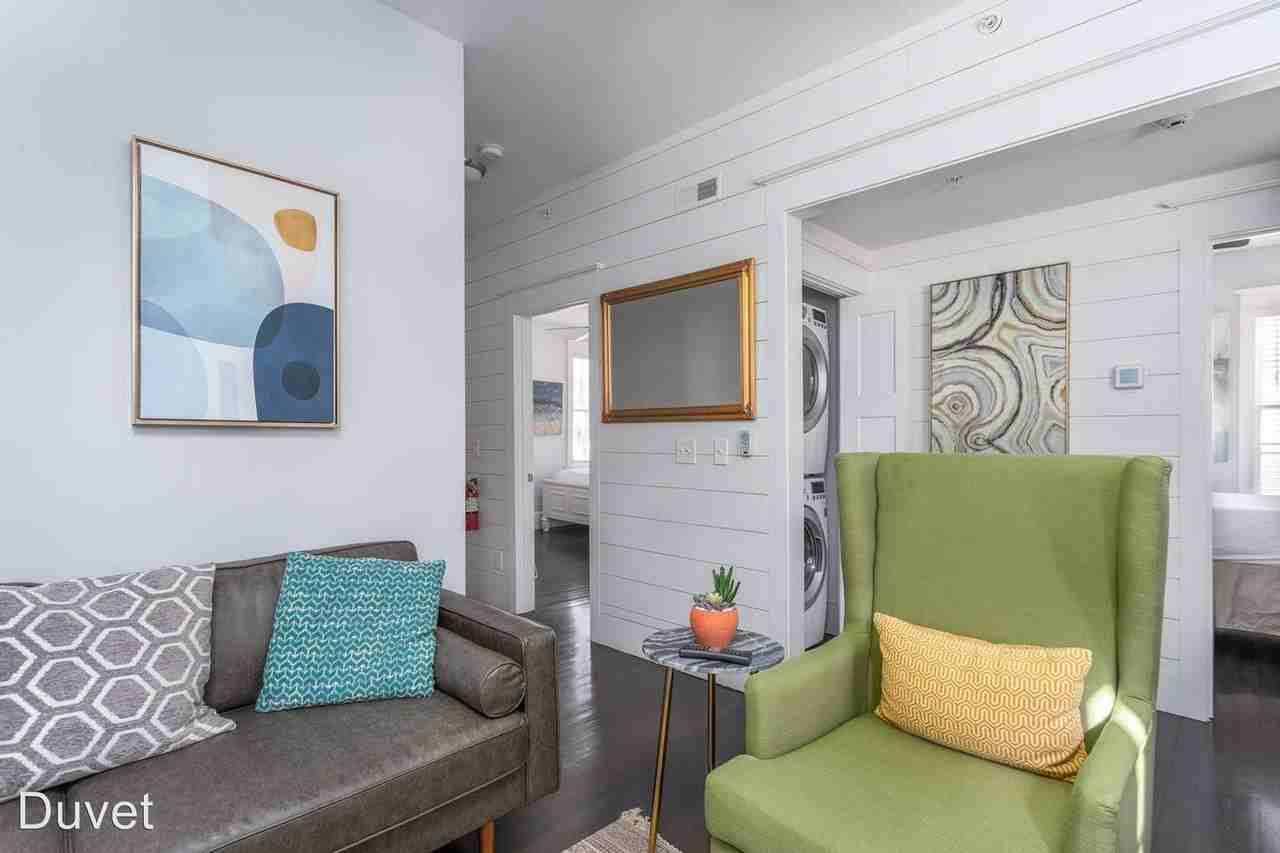 127 Cannon Street - Photo 2 of 50