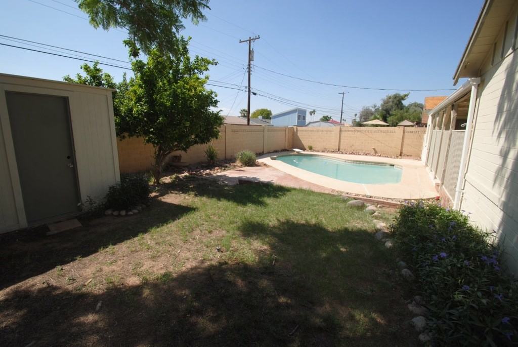 349 E Garfield St - Photo 3 of 19