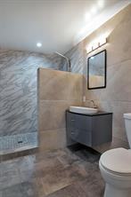 959 Southwest 18th Street #W - Photo 2 of 6