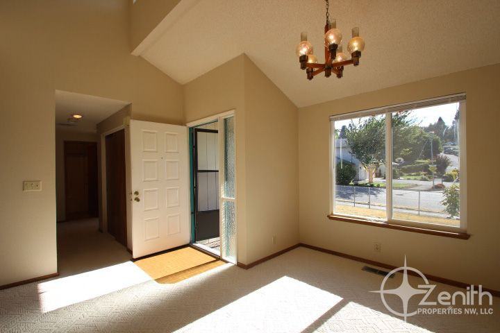 11014 Nw 26th Ave - Photo 3 of 21