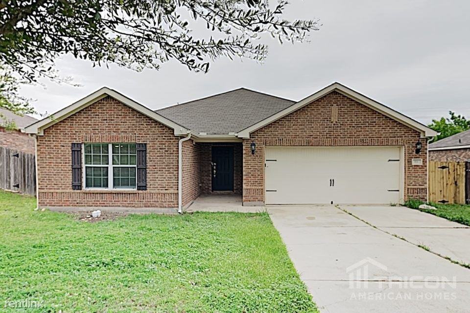 111 Drover Ridge Drive - Photo 2 of 17