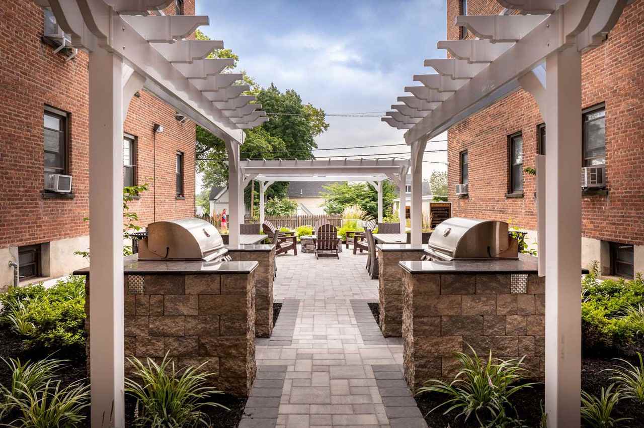 Montclair Gardens - Photo 6 of 40