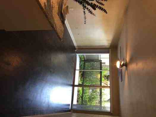 302N Embassy - Photo 3 of 8