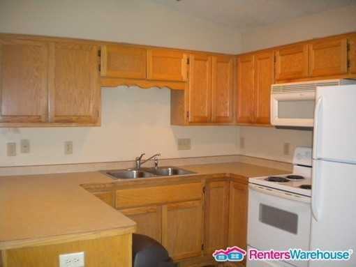 23293 Underclift St Nw - Photo 3 of 10