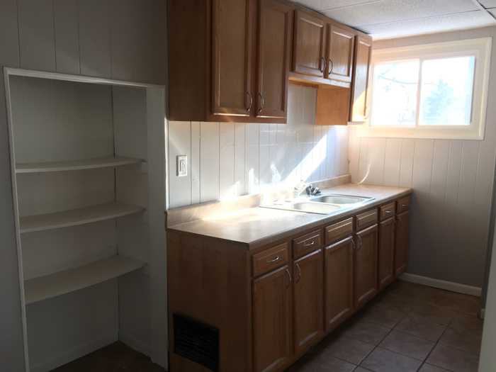 4414 Ivanhoe Avenue - Photo 3 of 8