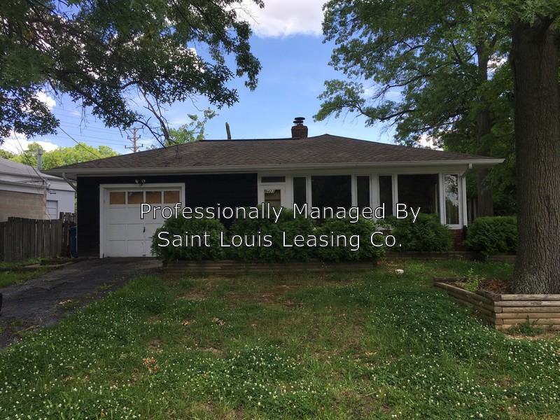 8423 Korea Dr - Photo 2 of 26