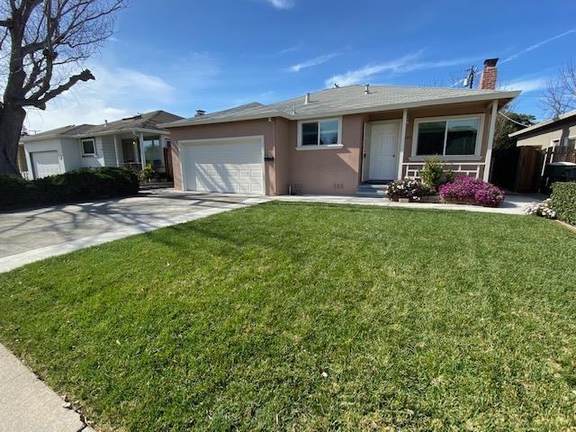 1085 Essex - Photo 3 of 35