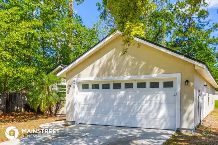 8281 Maple Street - Photo 3 of 16