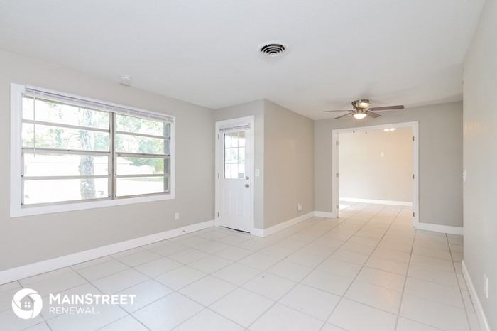 682 Acapulca Way - Photo 3 of 16