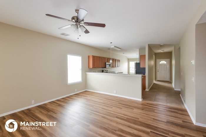 9522 Ascending Port - Photo 2 of 15