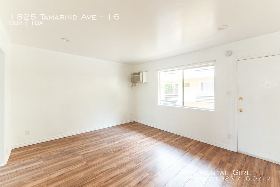 1825 Tamarind Ave #16