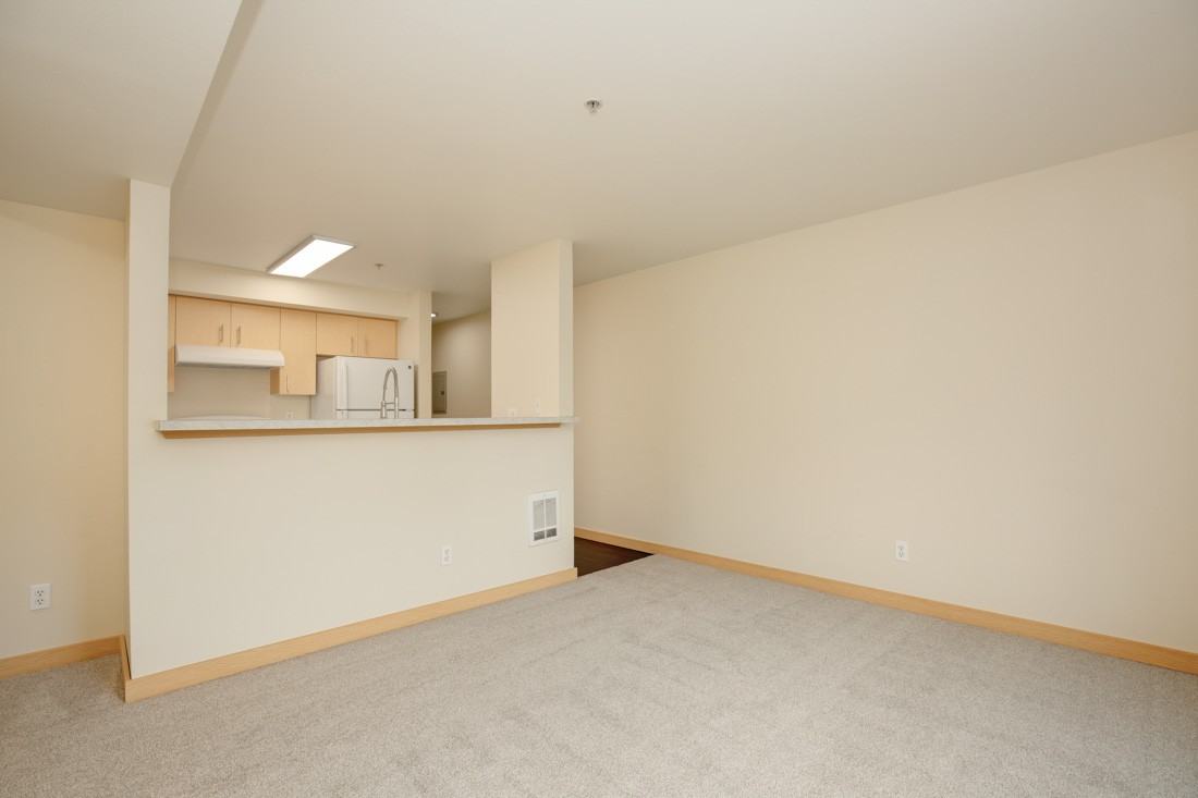 Guinevere Apartment Homes - Photo 7 of 15