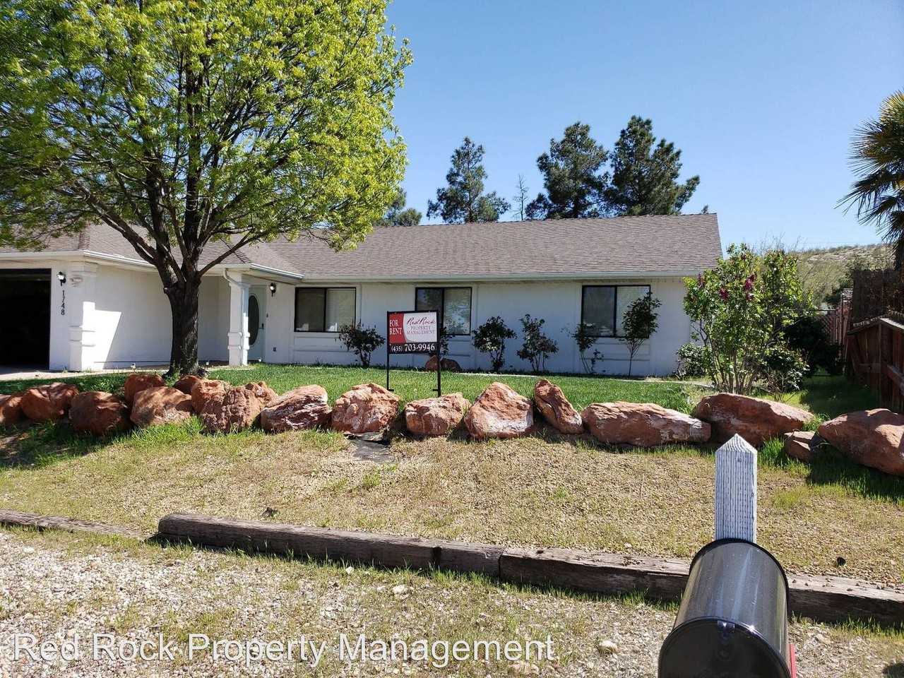 1748 Maplewood Way - Photo 2 of 26