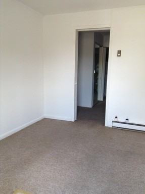 157 Lee St - Photo 2 of 6