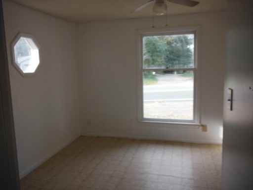 6474 Hudlow Rd - Photo 3 of 5