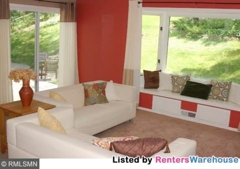 11541 River Hills Dr - Photo 3 of 15