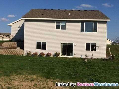 919 Isabella Ave - Photo 3 of 15