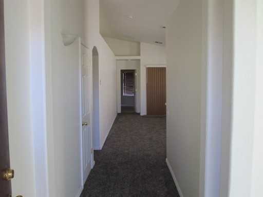 84 S Orpheum Way - Photo 3 of 22