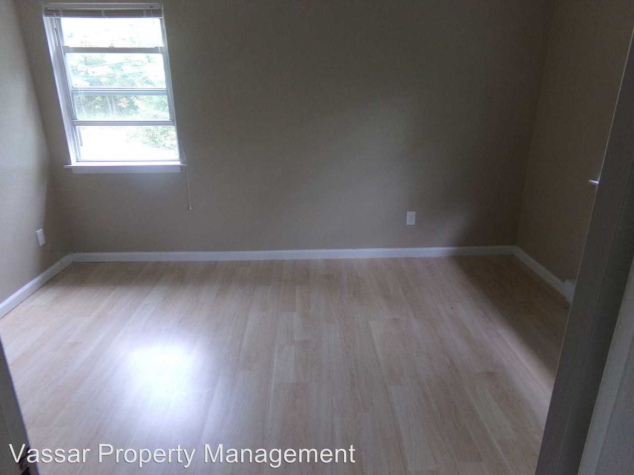 475 Broadway - Photo 3 of 4