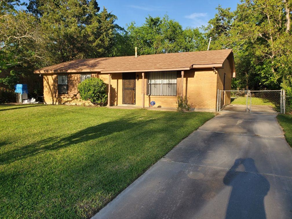 5145 Newbury Ln, Montgomery, AL 36108 3 Bedroom House for 950/month