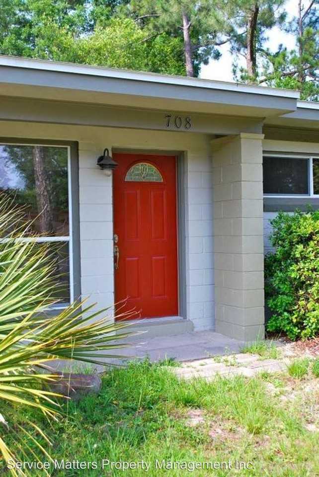 708 Woodland Drive - Photo 2 of 13