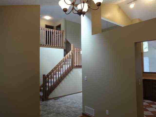 9237 Echo Hill Court - Photo 3 of 16